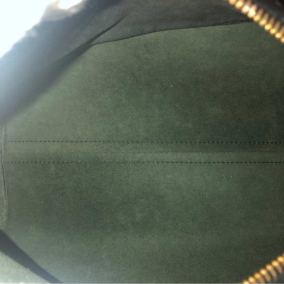 Louis Vuitton Epi Speedy25;Dust Bag,Lock/Key,Twilly,COA/Charm,DateCode-VI0915 - Picture 13 of 17
